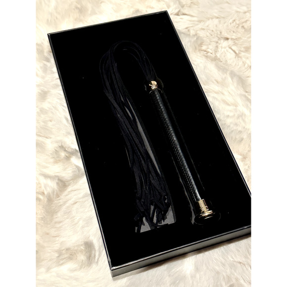 RARE 🔥 Original Honey Birdette Leather Cat Whip Black & Gold 🖤 - Picture 2 of 5